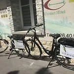 Logis Au Tambour Hotell 3*