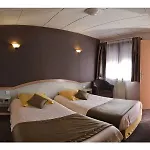 Hotel Logis Au Tambour 3*