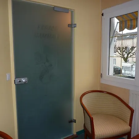 Hotel Logis Au Tambour 3*