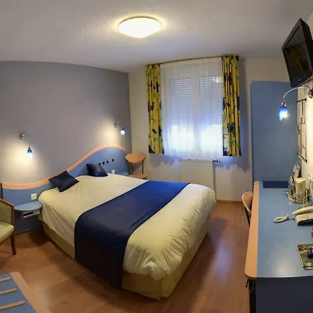Logis Au Tambour Hotel