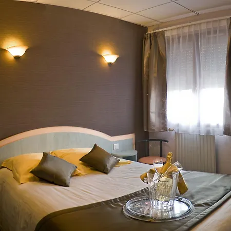 Logis Au Tambour Reims