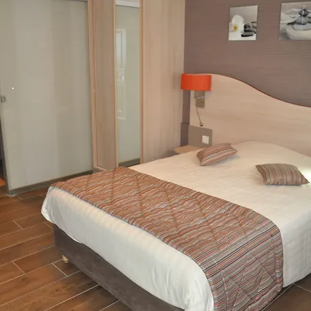 Logis Au Tambour 3*