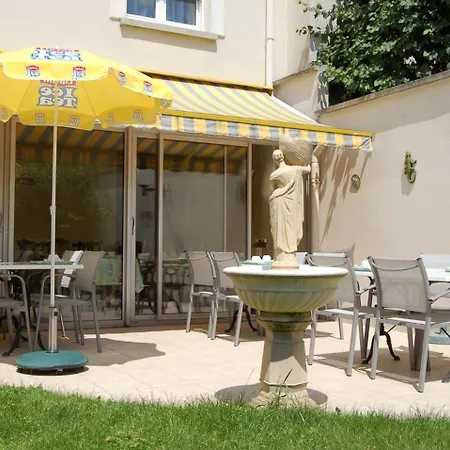 Szálloda Logis Au Tambour