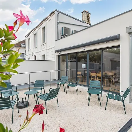 Logis Au Tambour Szálloda