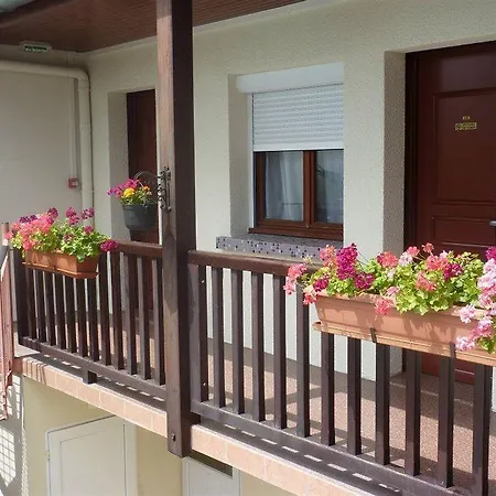 Szálloda Logis Au Tambour