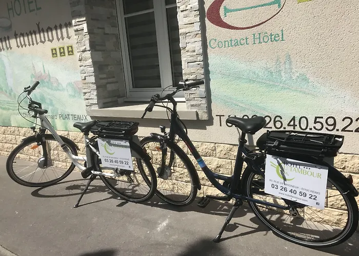 Logis Au Tambour Szálloda 3*