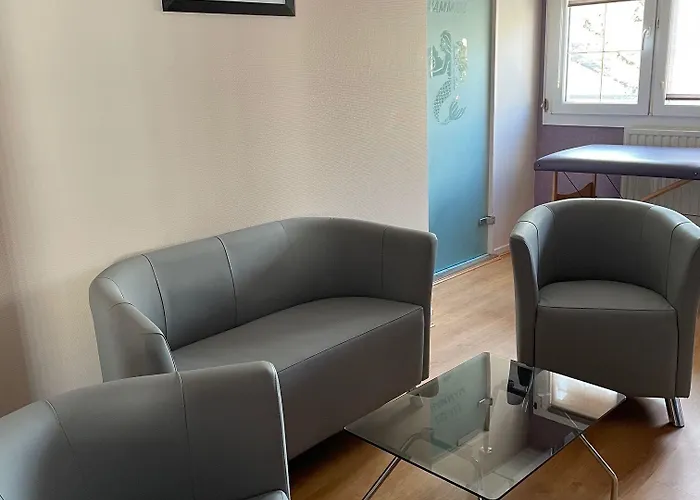 Szálloda Logis Au Tambour Reims