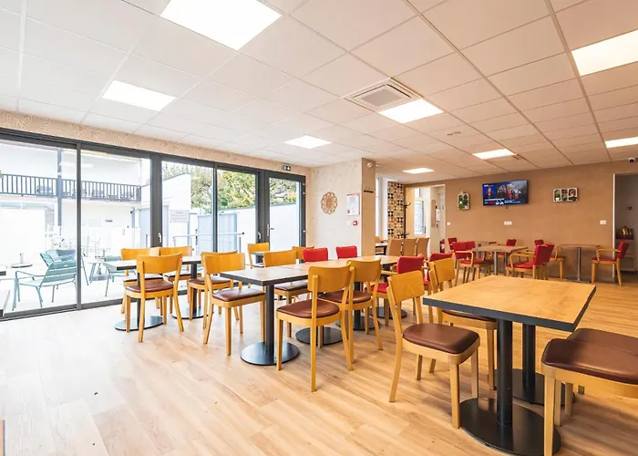 Szálloda Logis Au Tambour